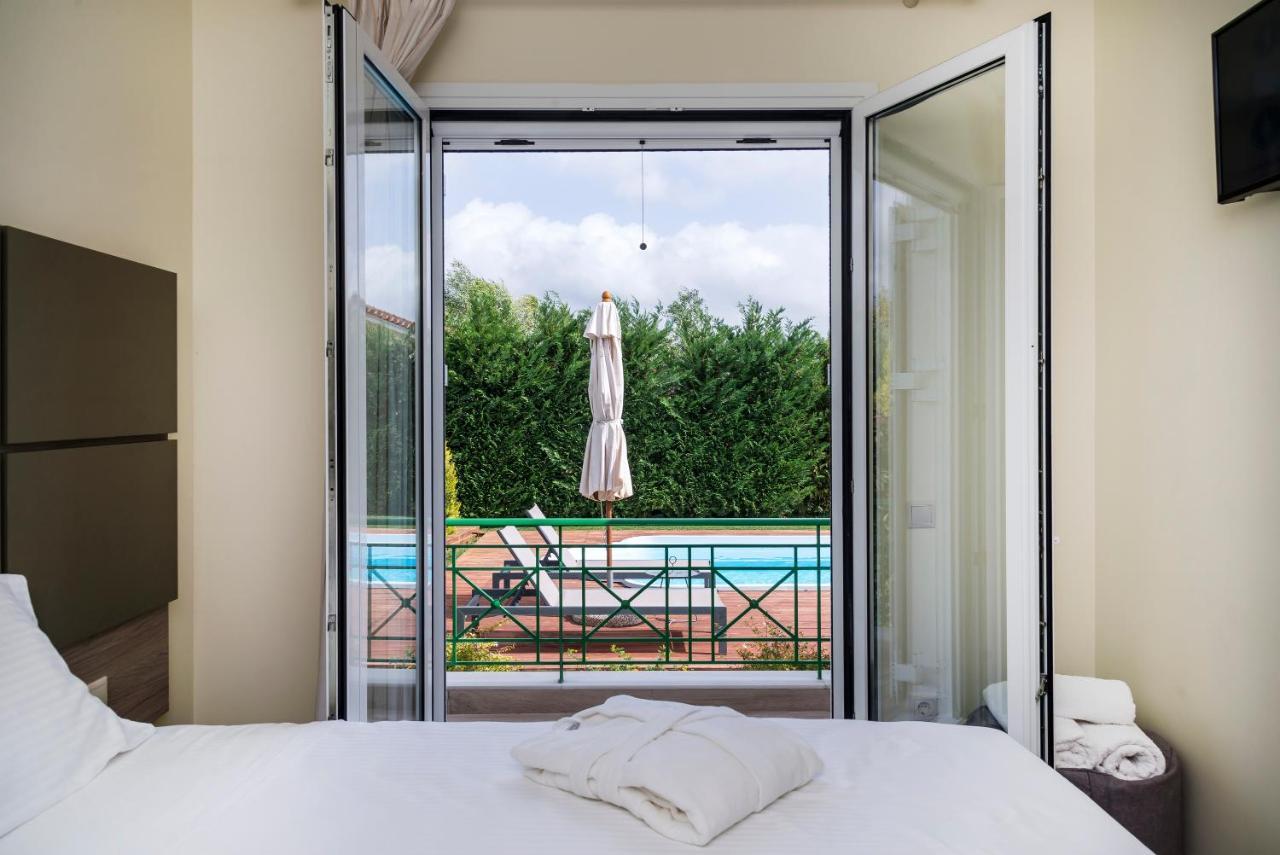 Venus Villa With Private Pool, 2Min To The Beach Finikounta Exteriör bild